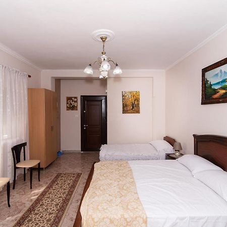 Erla'S Apartment Tirana Exterior photo